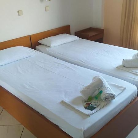 Villa Thomi Skala Rachoni  Ngoại thất bức ảnh