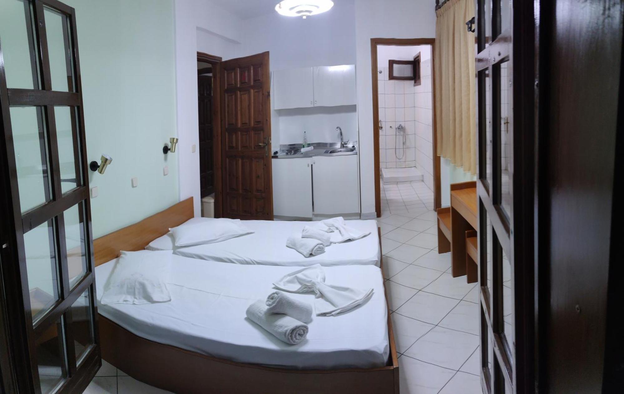 Villa Thomi Skala Rachoni  Ngoại thất bức ảnh