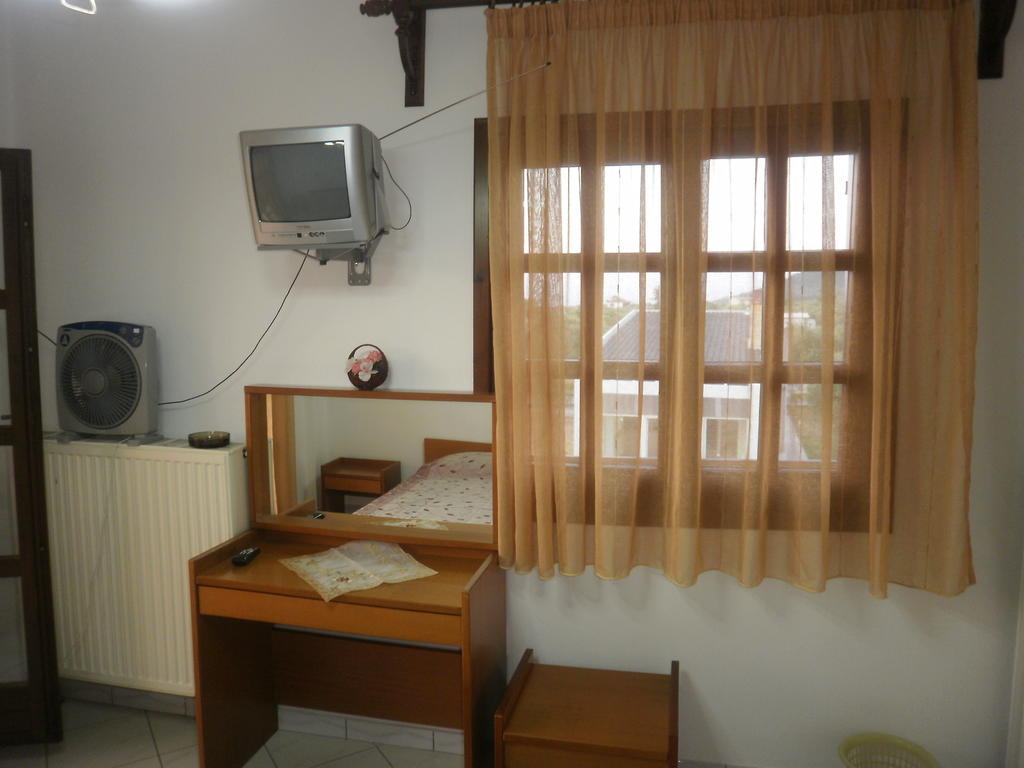 Villa Thomi Skala Rachoni  Ngoại thất bức ảnh