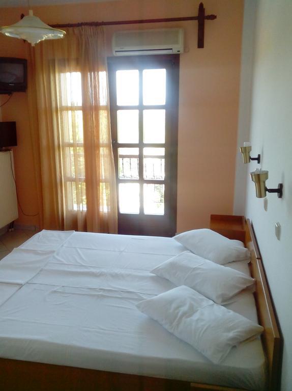 Villa Thomi Skala Rachoni  Phòng bức ảnh